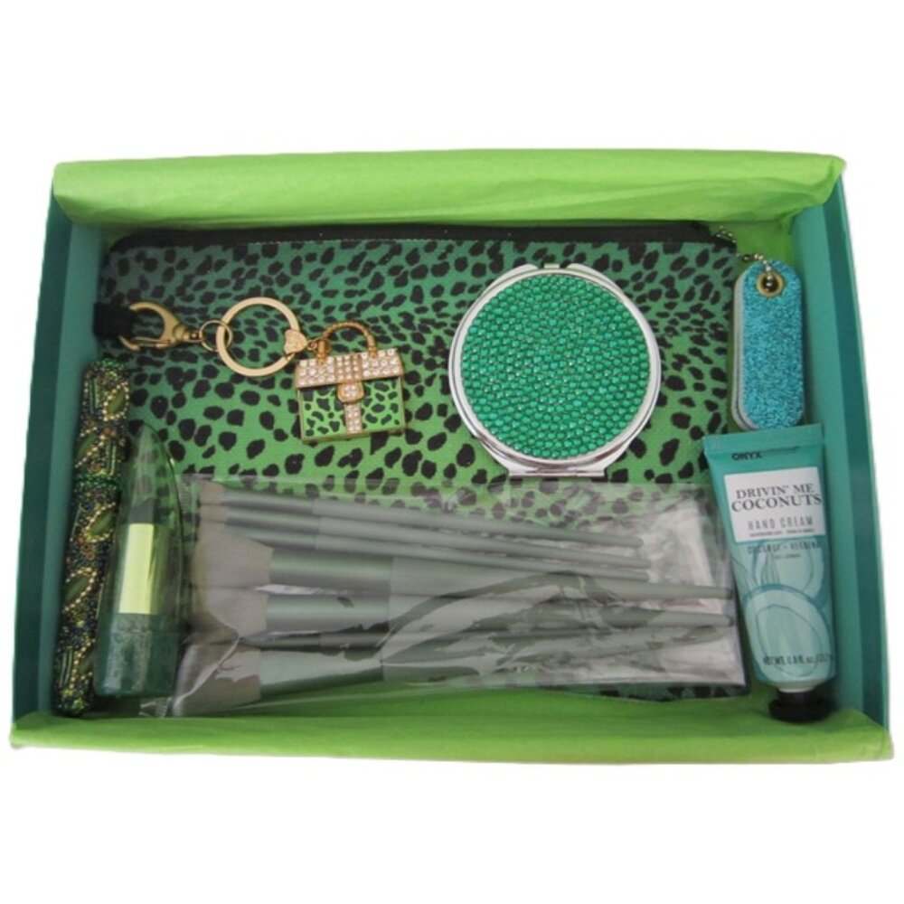 Green Leopard Cosmetic Bag Set with 7 accessories NEW